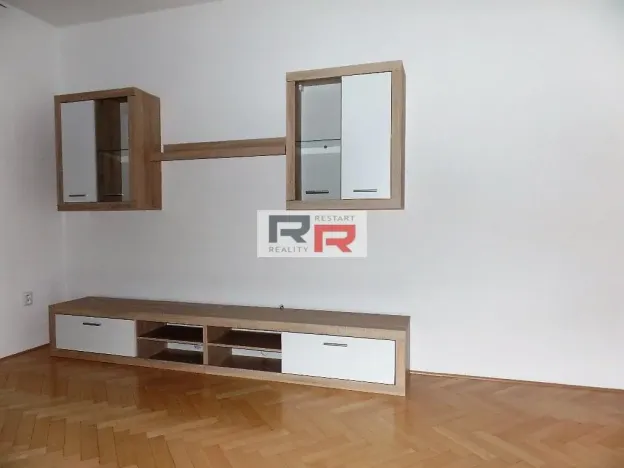 Pronájem bytu 2+1, Olomouc - Nová Ulice, Skřivánčí, 72 m2