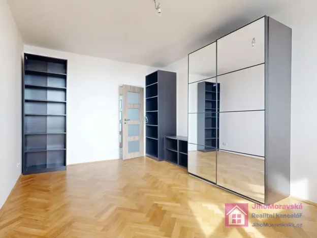 Pronájem bytu 3+1, Brno - Lesná, Milénova, 78 m2