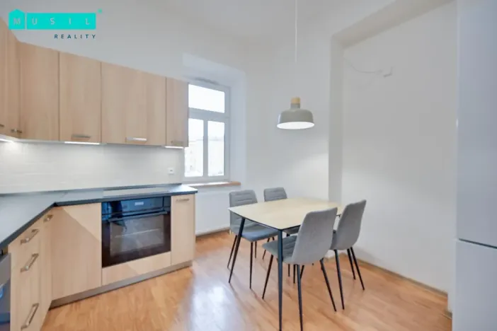 Pronájem bytu 3+1, Olomouc, Komenského, 93 m2