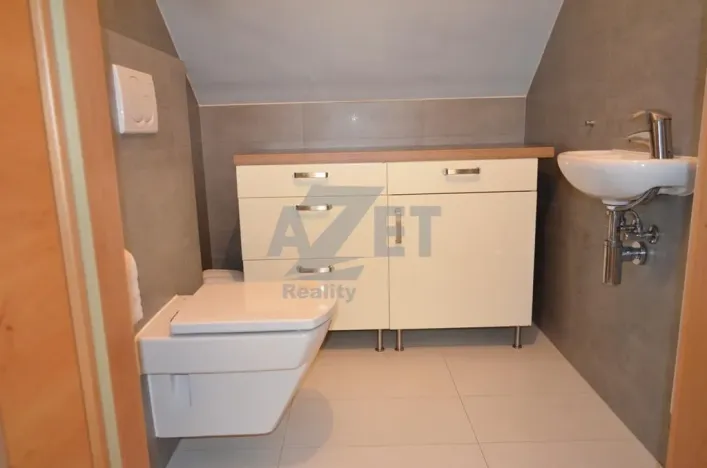 Prodej rodinného domu, Olomouc - Nemilany, 350 m2