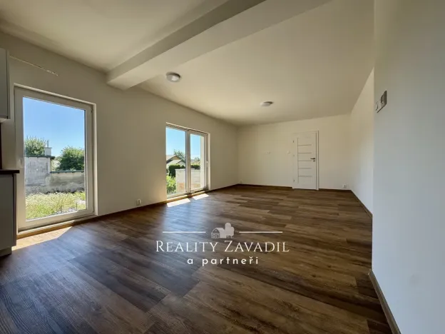 Prodej bytu 2+1, Paskov, Bělská, 61 m2