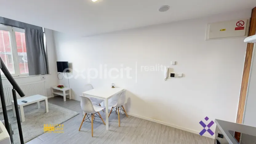 Pronájem bytu 1+kk, Zlín, Devadesátá, 37 m2