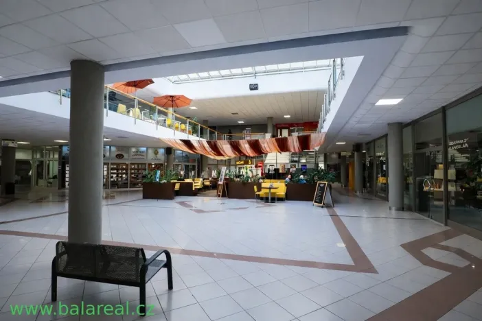 Pronájem obchodního prostoru, Brno - Zábrdovice, Příkop, 35 m2