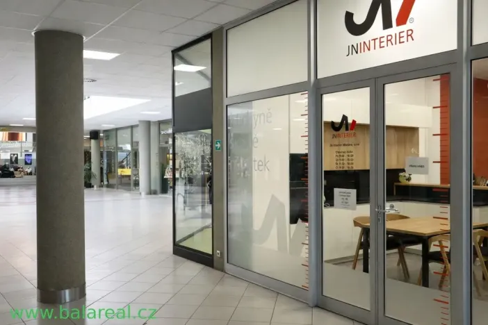 Pronájem obchodního prostoru, Brno - Zábrdovice, Příkop, 35 m2