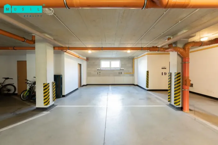 Prodej bytu 1+kk, Olomouc - Hejčín, Jarmily Glazarové, 35 m2