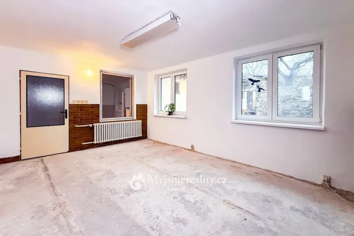 Prodej rodinného domu, Hodonice, U Kostela, 260 m2