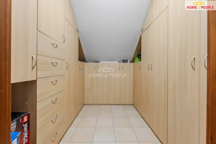 Prodej rodinného domu, Praha - Točná, Na Stráňkách, 395 m2