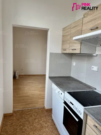 Pronájem bytu 2+kk, Trutnov - Dolní Předměstí, nábřeží Václava Havla, 45 m2