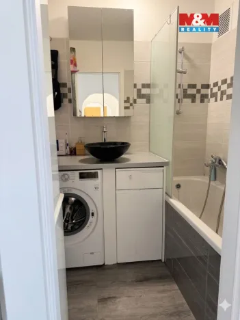 Pronájem bytu 3+1, Jablonec nad Nisou - Rýnovice, Na Úbočí, 76 m2