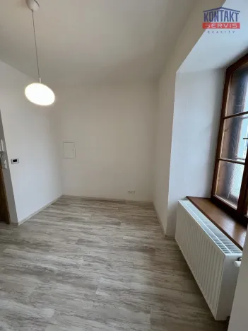 Pronájem bytu 1+kk, Jindřichův Hradec, Kostelní, 36 m2