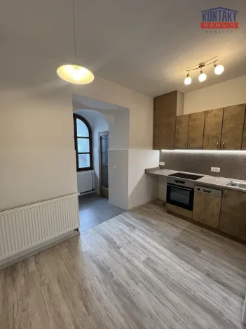 Pronájem bytu 1+kk, Jindřichův Hradec, Kostelní, 36 m2