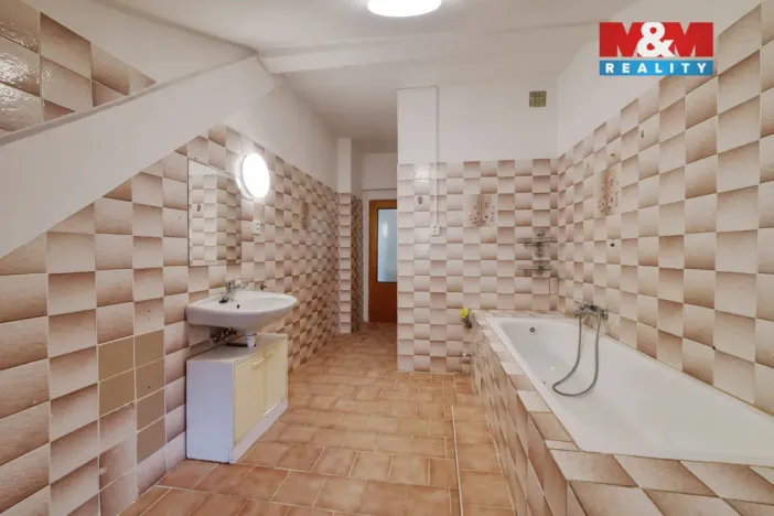 Pronájem bytu 3+1, Mariánské Lázně, Hlavní třída, 110 m2