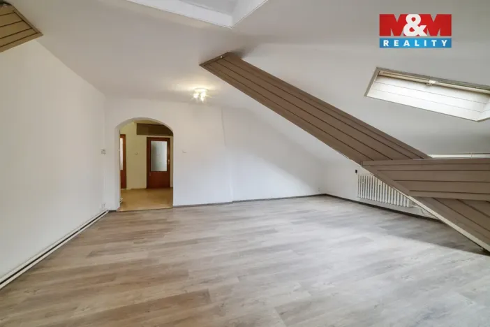 Pronájem bytu 3+1, Mariánské Lázně, Hlavní třída, 110 m2