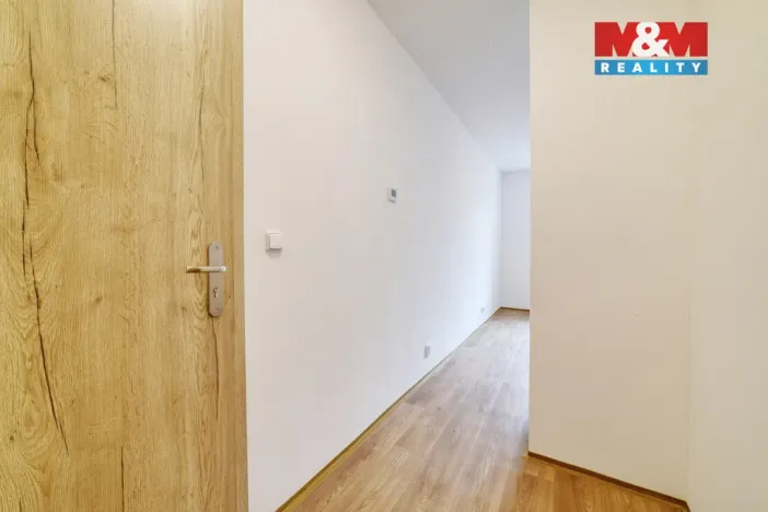 Pronájem bytu 1+kk, Mariánské Lázně, Hlavní třída, 20 m2