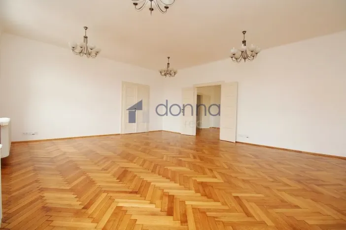 Pronájem bytu 4+1, Praha, Blanická, 140 m2