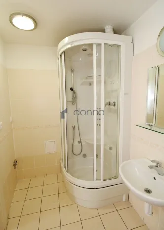 Pronájem bytu 4+1, Praha, Blanická, 140 m2