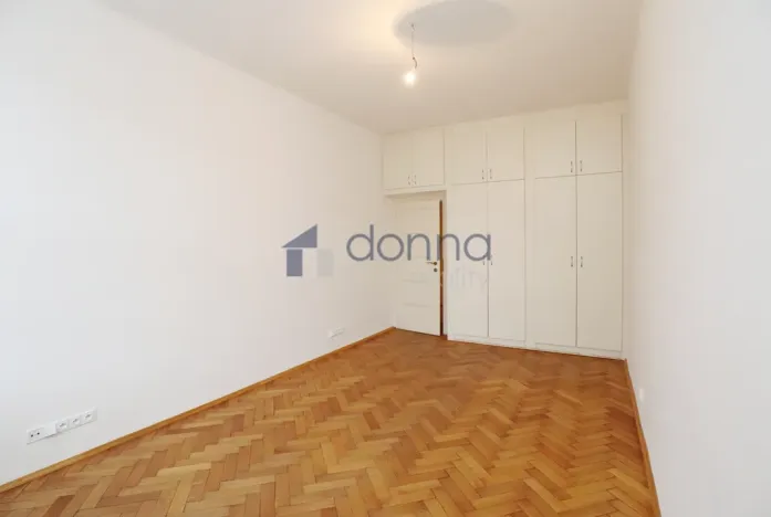 Pronájem bytu 4+1, Praha, Blanická, 140 m2