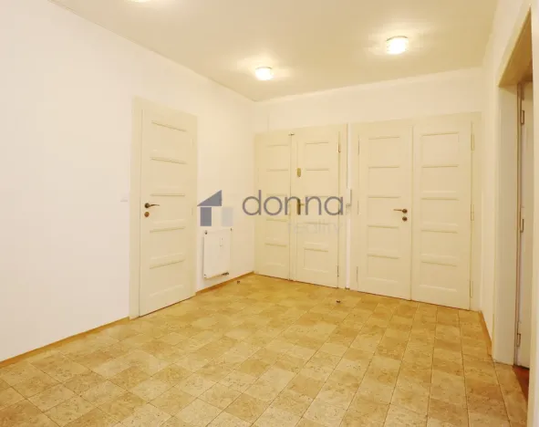 Pronájem bytu 4+1, Praha, Blanická, 140 m2