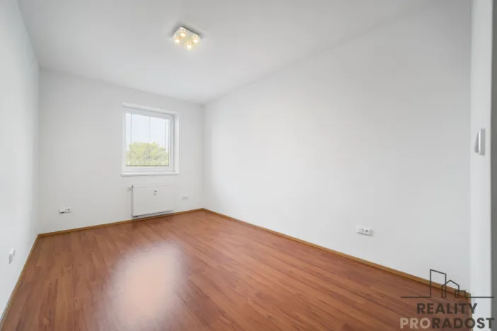 Pronájem bytu 2+kk, Pardubice - Zelené Předměstí, V Ráji, 59 m2