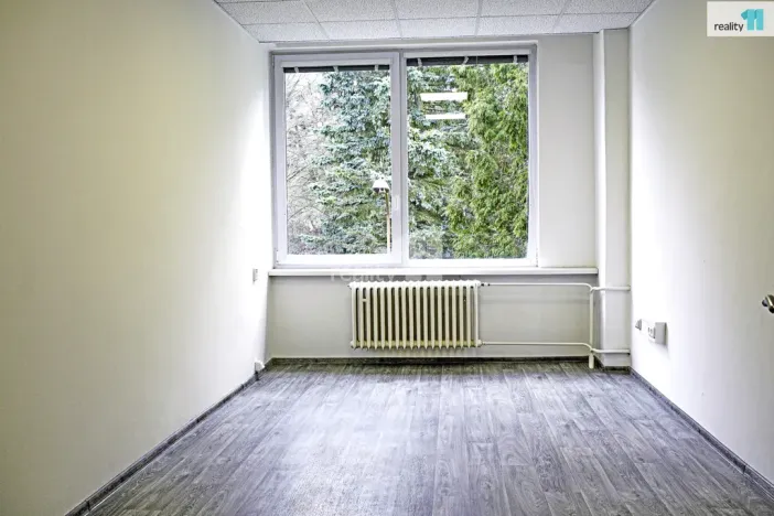 Pronájem kanceláře, Ledeč nad Sázavou, Podolí, 18 m2