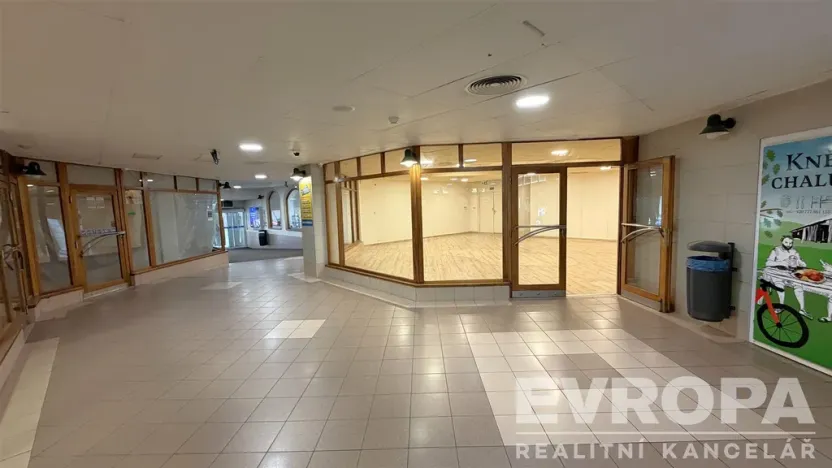 Pronájem obchodního prostoru, Vrchlabí, Krkonošská, 132 m2