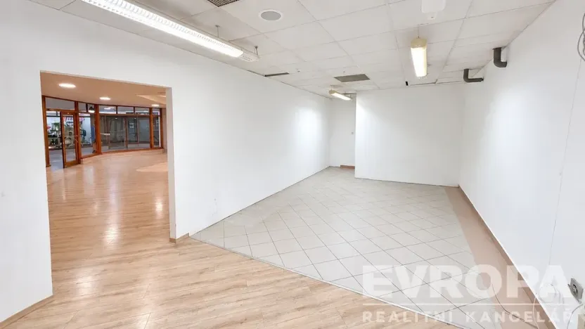 Pronájem obchodního prostoru, Vrchlabí, Krkonošská, 132 m2