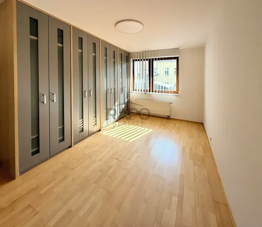 Prodej bytu 3+kk, Praha - Žižkov, Kališnická, 93 m2
