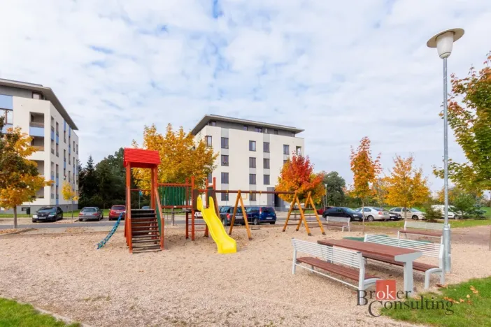 Pronájem bytu 2+kk, Chrudim - Chrudim II, Na Špici, 53 m2