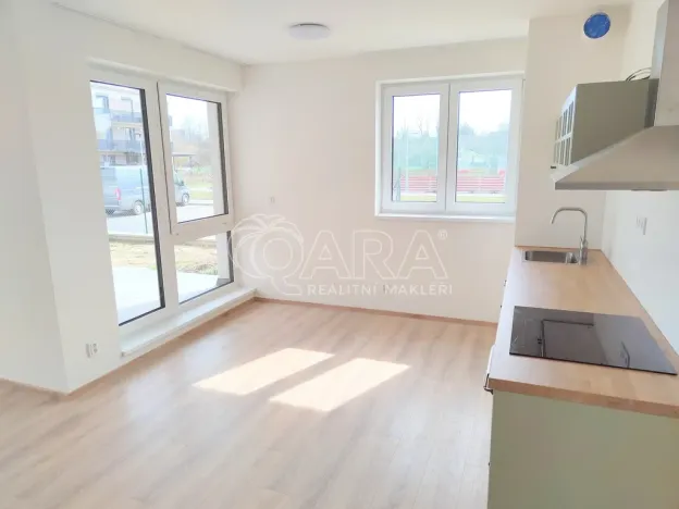 Pronájem bytu 2+kk, Přezletice, Pod Zahrady, 54 m2