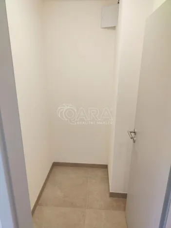 Pronájem bytu 2+kk, Přezletice, Pod Zahrady, 54 m2