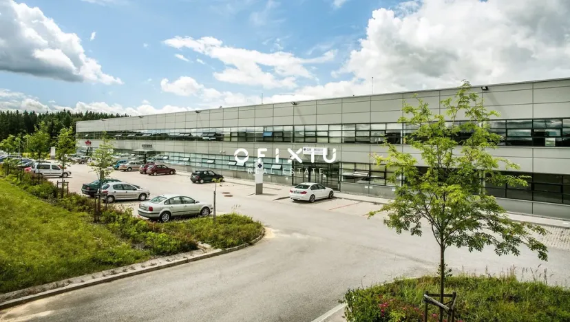 Pronájem skladu, Jihlava, 5000 m2