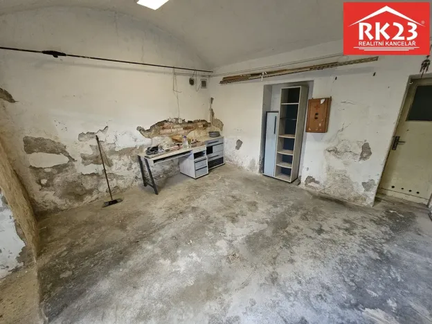 Pronájem garáže, Mariánské Lázně, Lidická, 20 m2