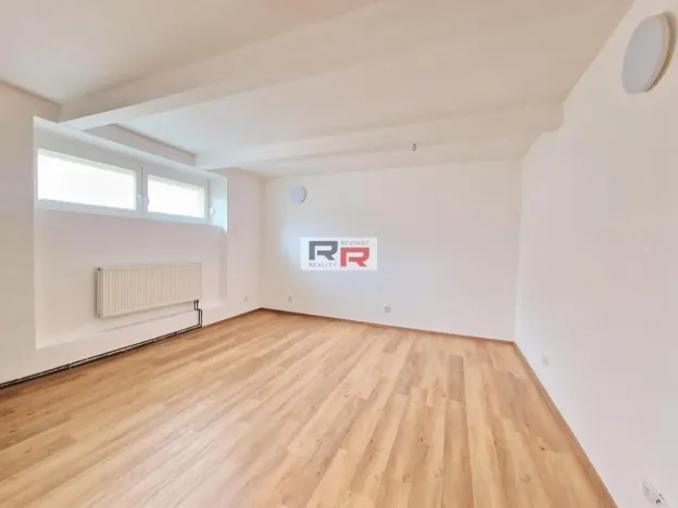 Pronájem bytu 2+1, Olomouc - Hodolany, Masarykova třída, 57 m2