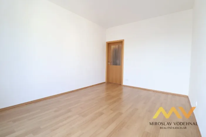 Pronájem bytu 2+kk, Hradec Králové - Nový Hradec Králové, Mrštíkova, 64 m2