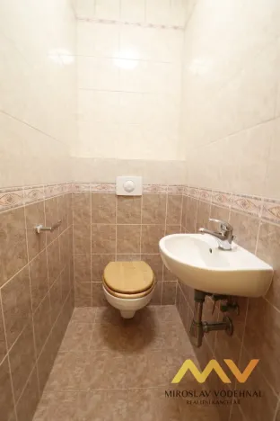 Pronájem bytu 2+kk, Hradec Králové - Nový Hradec Králové, Mrštíkova, 64 m2