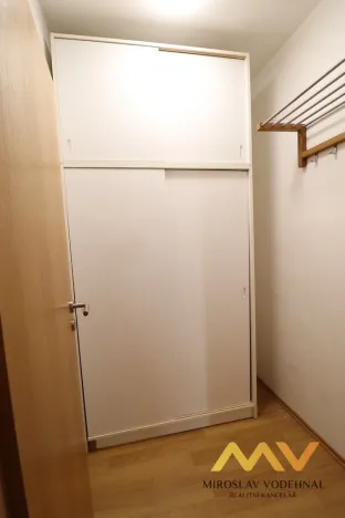 Pronájem bytu 2+kk, Hradec Králové - Nový Hradec Králové, Mrštíkova, 64 m2