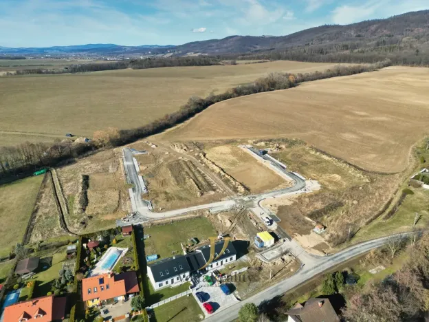 Prodej pozemku pro bydlení, Komárov, 576 m2