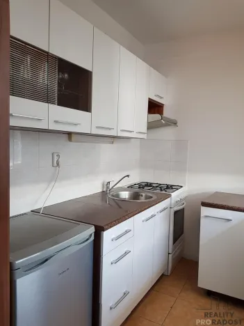 Pronájem bytu 1+1, Kladno, Vodárenská, 28 m2