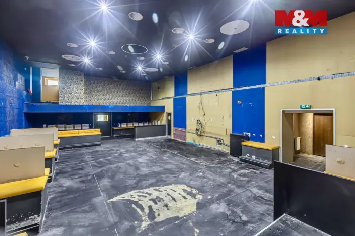 Pronájem obchodního prostoru, Jesenice, Budějovická, 289 m2