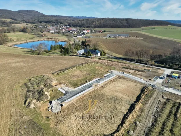 Prodej pozemku pro bydlení, Komárov, 752 m2