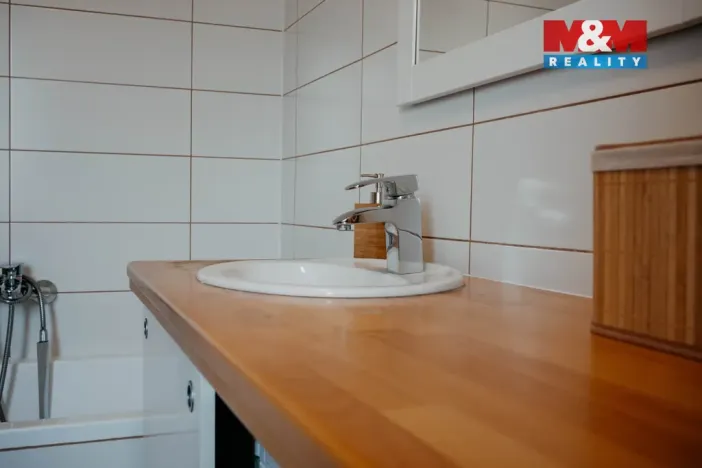 Prodej bytu 3+kk, Držkov, 85 m2