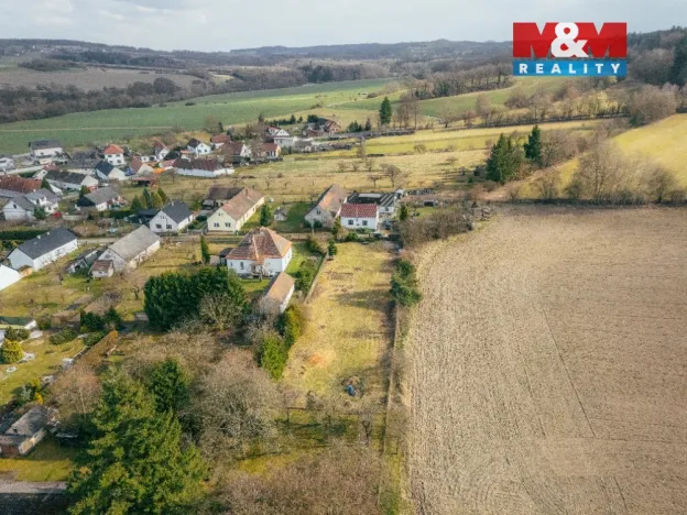 Prodej pozemku pro bydlení, Horšice, 1329 m2