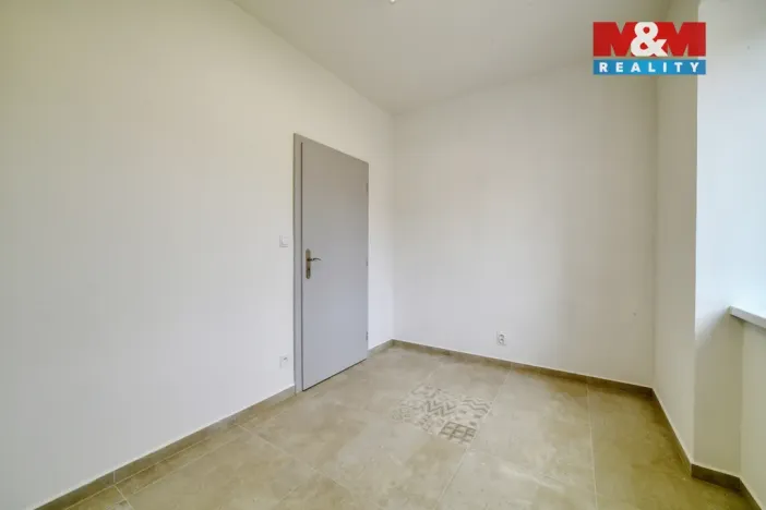 Pronájem bytu 1+1, Mariánské Lázně - Úšovice, Palackého, 32 m2