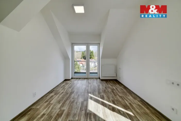 Pronájem bytu 3+kk, Mariánské Lázně - Úšovice, Palackého, 61 m2