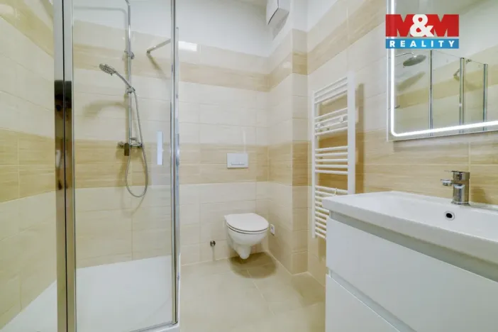 Pronájem bytu 1+1, Mariánské Lázně - Úšovice, Palackého, 31 m2