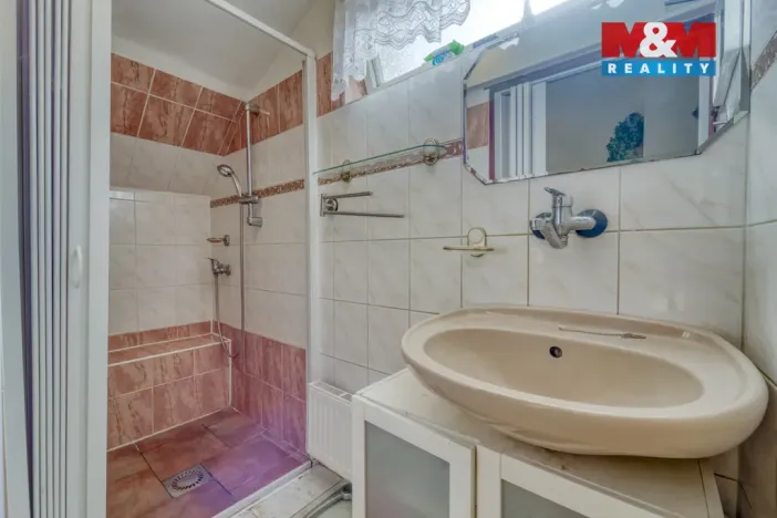 Prodej rodinného domu, Kamenný Újezd, 150 m2