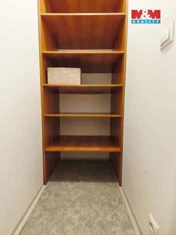 Pronájem bytu 2+kk, Praha - Letňany, Terezínská, 52 m2