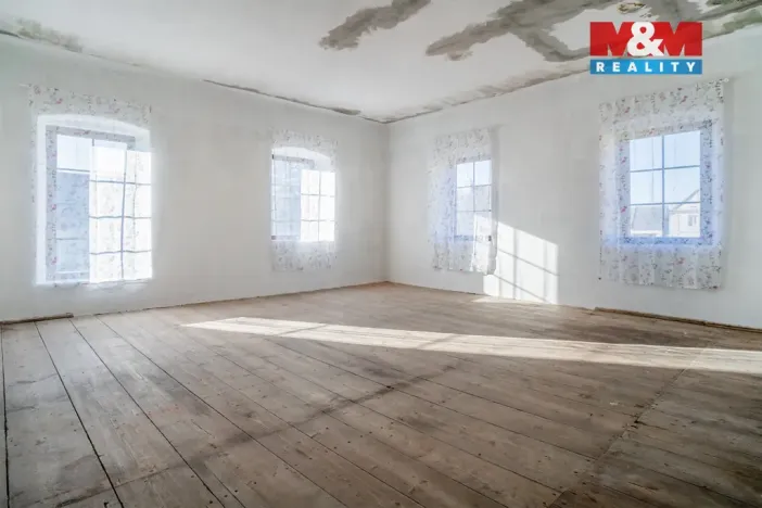 Prodej rodinného domu, Ždírec, 300 m2