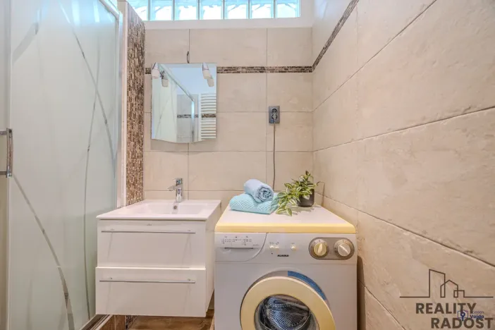 Prodej bytu 2+kk, Ostrava - Poruba, Oty Synka, 60 m2