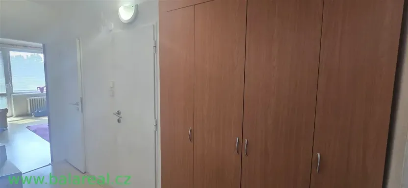 Pronájem bytu 2+1, Brno - Pisárky, Vinařská, 58 m2